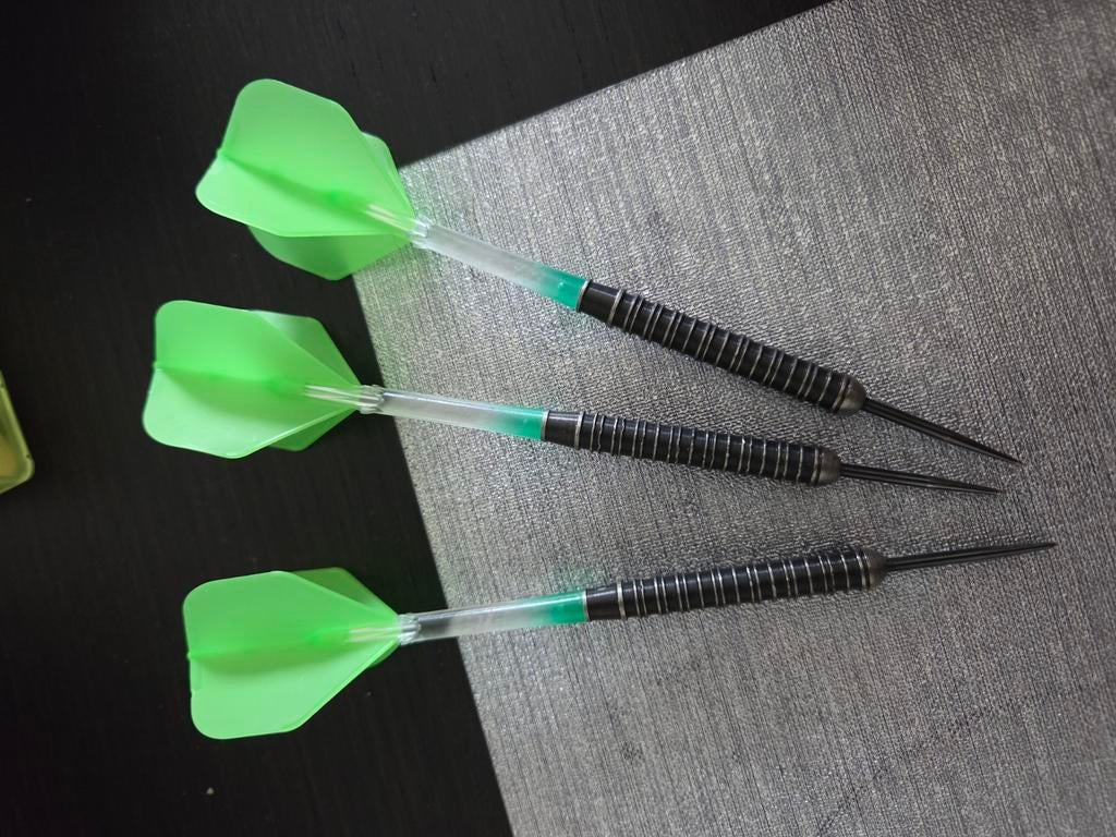 Dartspijlen harrows 26 gr, Ophalen of Verzenden, Gebruikt