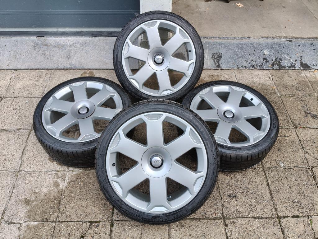 Réplique jantes 18" AVUS III Audi S4 5x100/5x112 avec pneus, Autos : Pièces & Accessoires, Neuf, Véhicule de tourisme, Pneus été