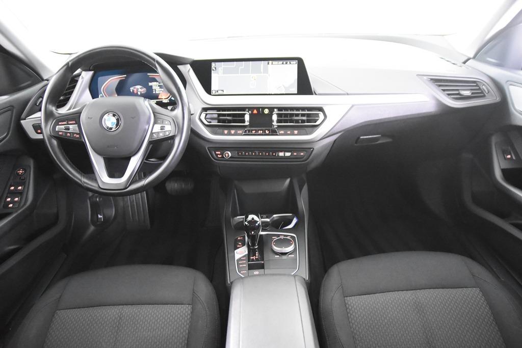 BMW 218i Gran Coupe *1ste Eigenaar*Navigatie*DAB*Carplay*, 4 deurs, Stof, Zwart, 1365 kg