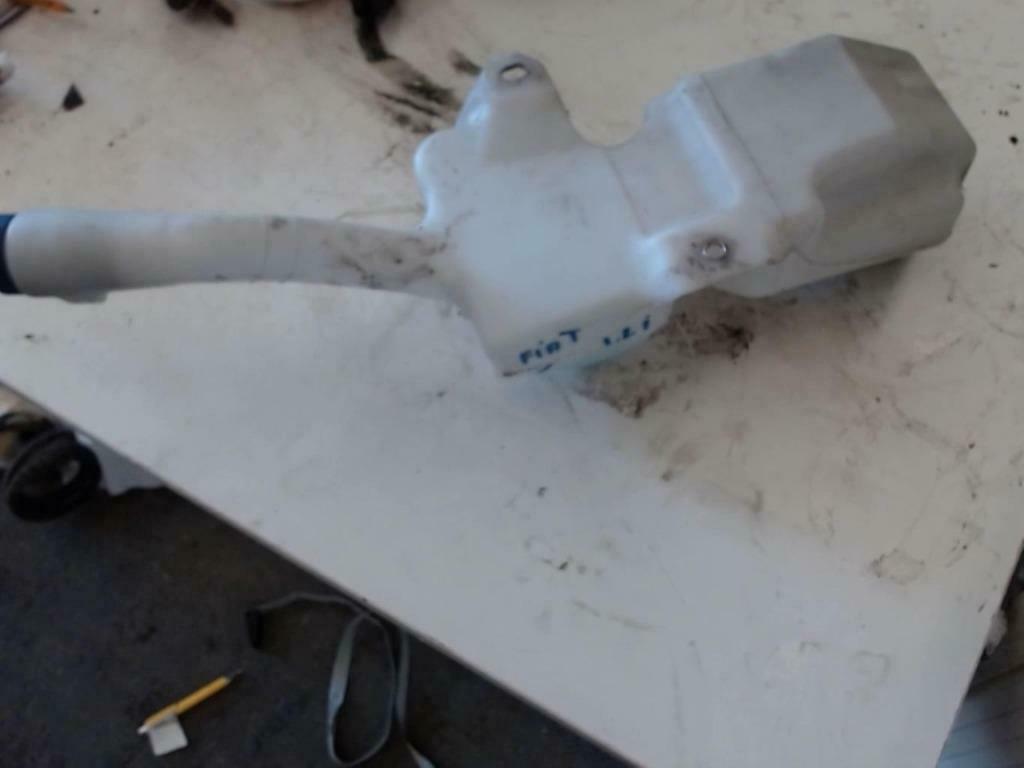 Vase de lave glace Fiat 500 II phase1 3P (1.2i) 2007-2016, Enlèvement ou Envoi, Utilisé, Fiat
