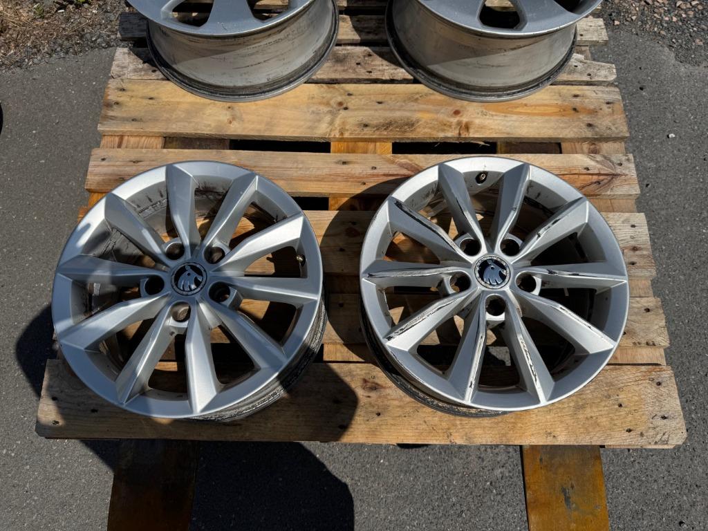 2 lichtmetalen velgen Skoda Octavia, Ophalen, Gebruikt, Skoda