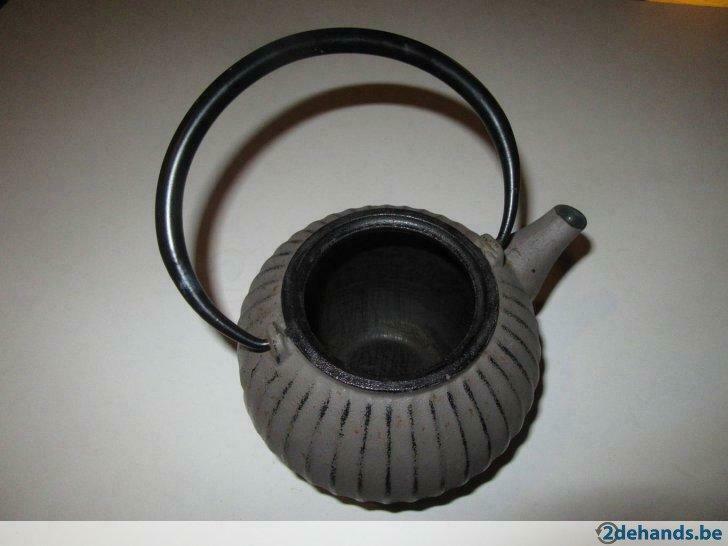 Japanse theepot - Gietijzer (zonder deksel), Enlèvement ou Envoi, Utilisé