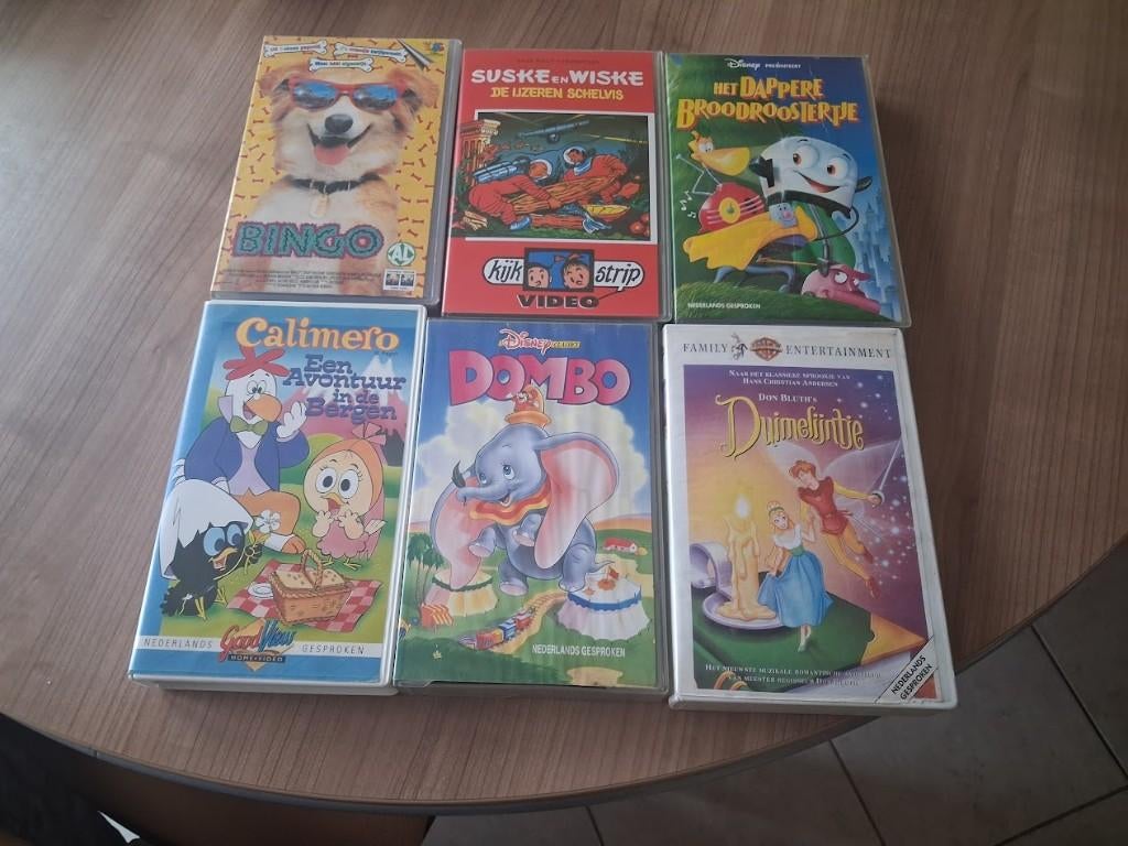 10 tallen videocassettes VHS. Ook apart te koop., Alle leeftijden, Ophalen of Verzenden, Gebruikt, Tekenfilm