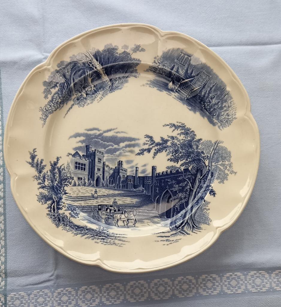 vintige bord + 72 delig eetservies Haddon Hall Johnsonn Bros, Ophalen of Verzenden
