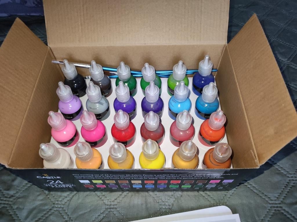 Coffret peintures acryliques neuf, Envoi