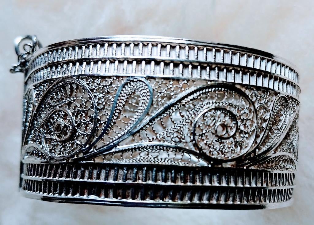 Magnifique bracelet en filigrane en argent, Envoi, Comme neuf, Argent