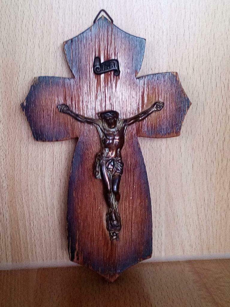 Rare crucifix ancien avec statue du Christ solide et INRI., Enlèvement ou Envoi