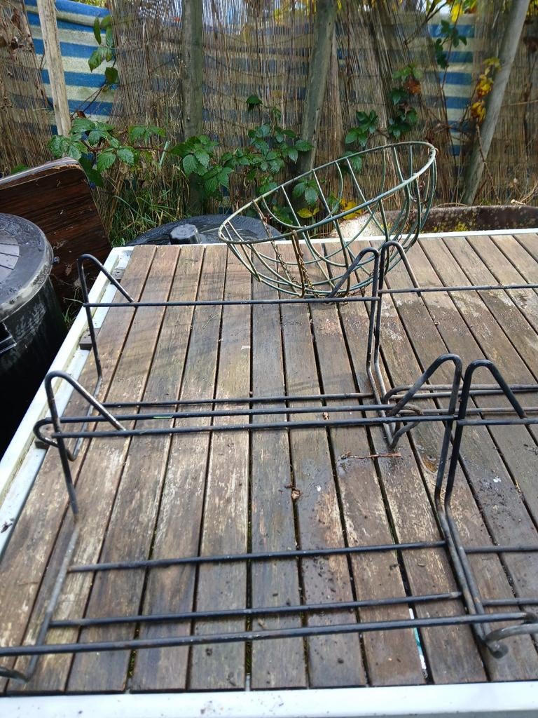 4Jardinières fer forgé 0496811660 a discuter, Enlèvement ou Envoi