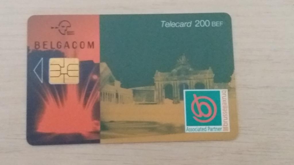 Belgische 200fr vintage smartphonekaart, Ophalen of Verzenden