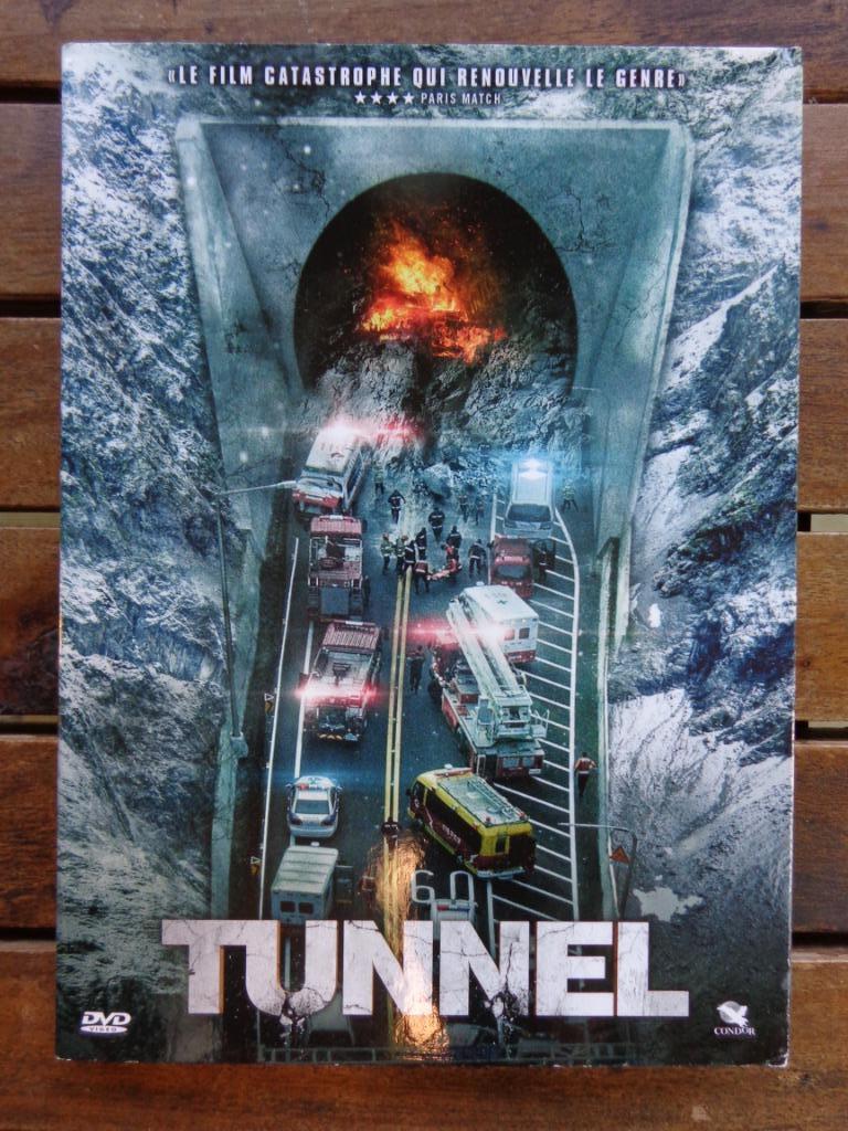)))  Tunnel  //  Film Catastrophe  (((, Tous les âges, Enlèvement ou Envoi, Comme neuf, Action