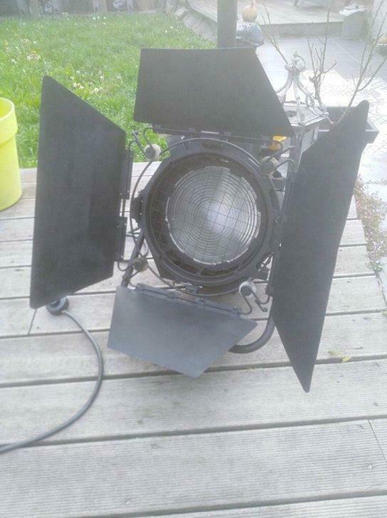 oude theaterprojector, Ophalen, Gebruikt