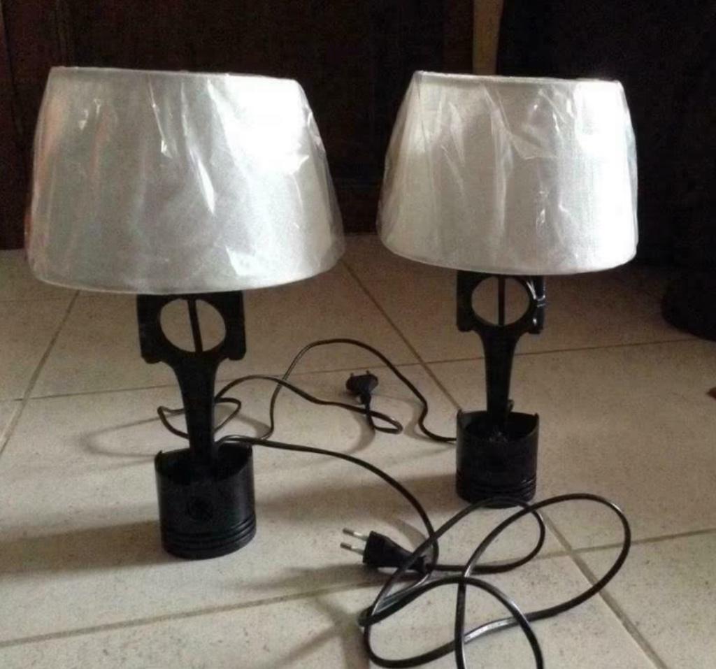 2 staan lampen en lampenkap retro brown en witte, Huis en Inrichting, Ophalen of Verzenden