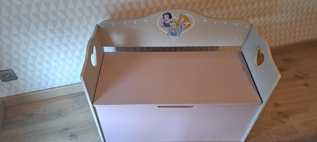 Banc de rangement, Enlèvement, Utilisé