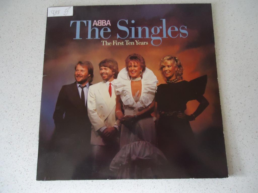Dubbel LP van "ABBA" "The Singles" The First Ten Years., Enlèvement ou Envoi, Utilisé, 12 pouces