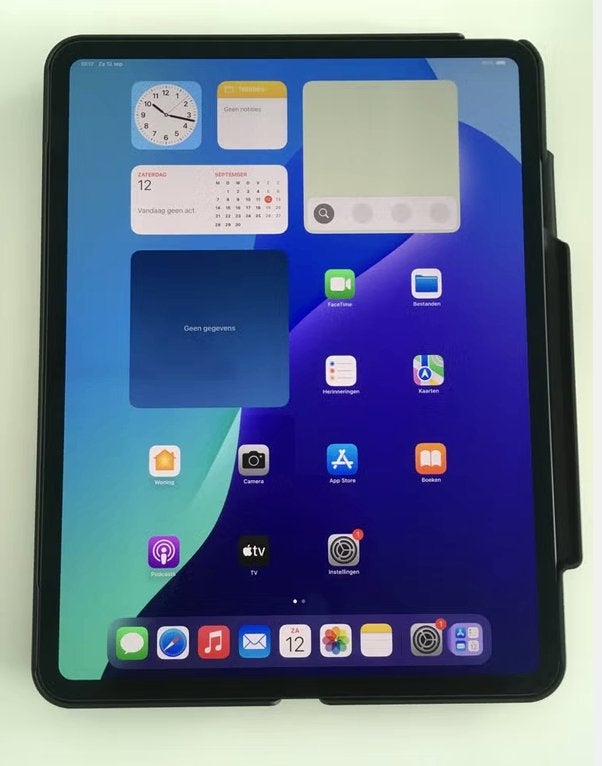 iPad Pro 13” M4 2024 – 512GB Wi-Fi – Slechts 2 laadcycli, Computers en Software, 13 inch of meer, Ophalen of Verzenden, Zo goed als nieuw