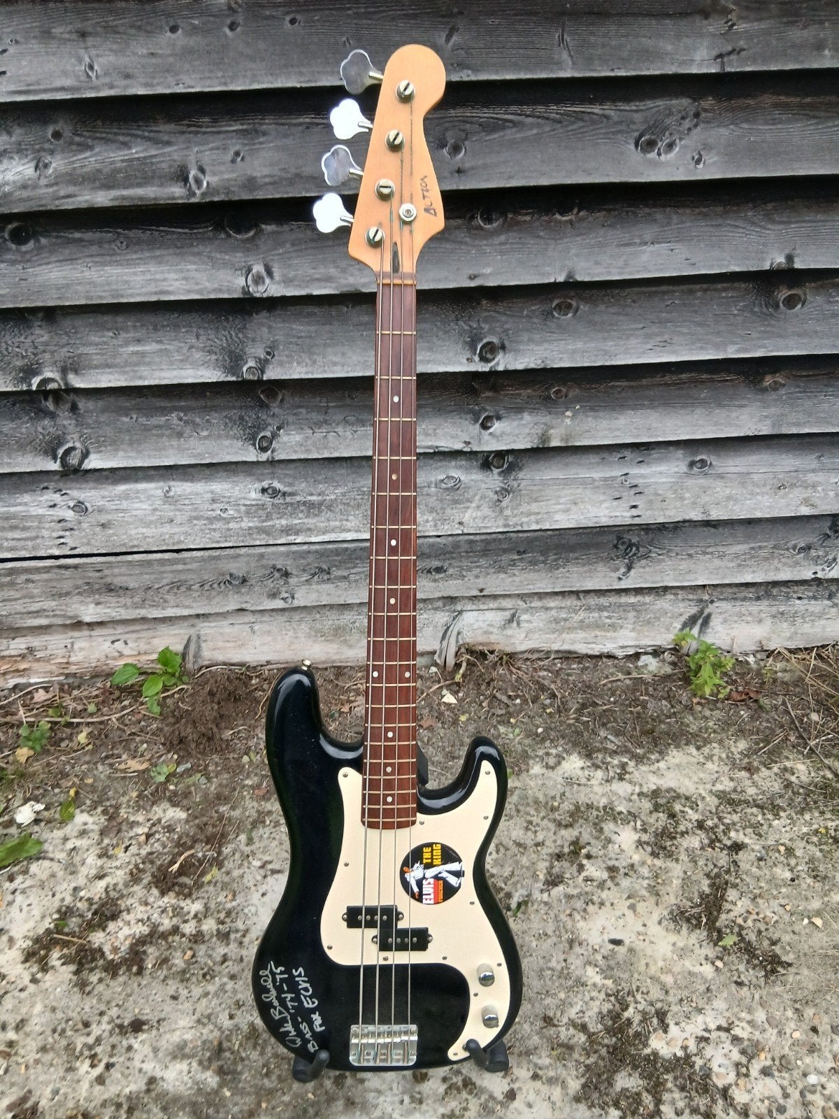 Elvis presley - gesigneerde basgitaar !, Enlèvement, Comme neuf, Instrument ou Accessoires, Signé