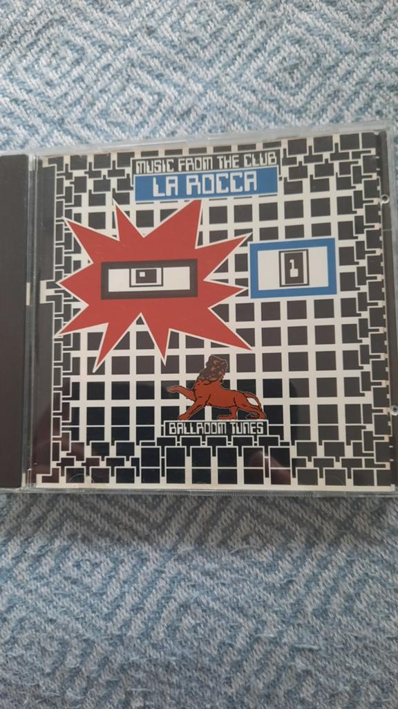 Music from the club LA ROCCA Ballroom tunes (cd, 1993), Enlèvement ou Envoi, Comme neuf, Techno ou Trance