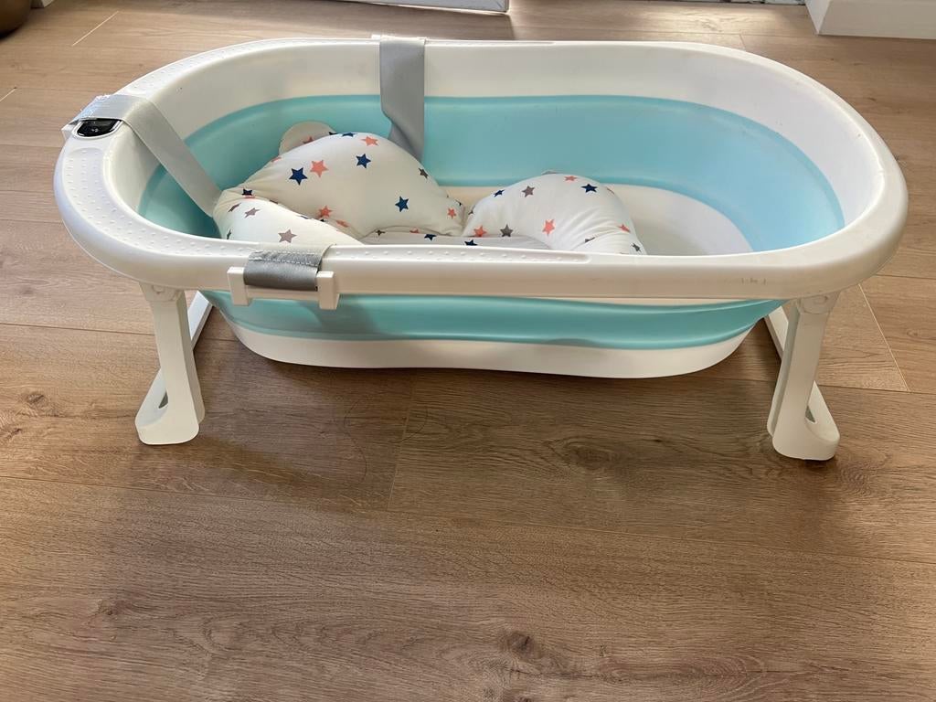Babybadje opvouwbaar nauwelijks gebruikt!!, Kinderen en Baby's, Ophalen of Verzenden, Zo goed als nieuw