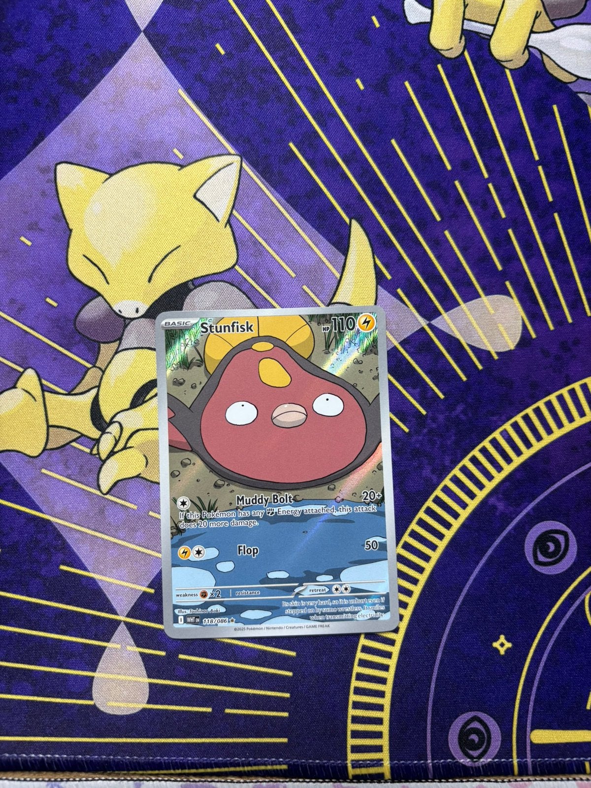 Pokemon Stunfisk - White Flare, Ophalen of Verzenden, Nieuw, Losse kaart, Foil