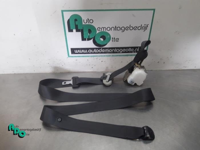 Ceinture de sécurité arrière gauche d'un Suzuki SX-4 (SX-, -, 3 mois de garantie, Utilisé, -