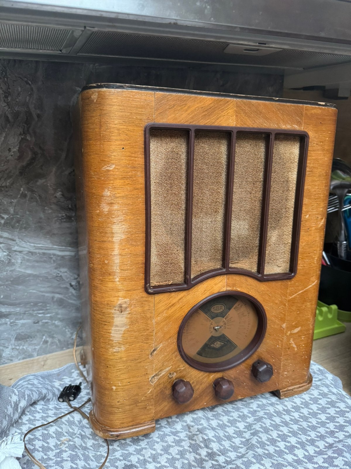 SBR 364A "Ondolinette" Buizenradio (Art Deco, ca. 1934), Enlèvement, Radio