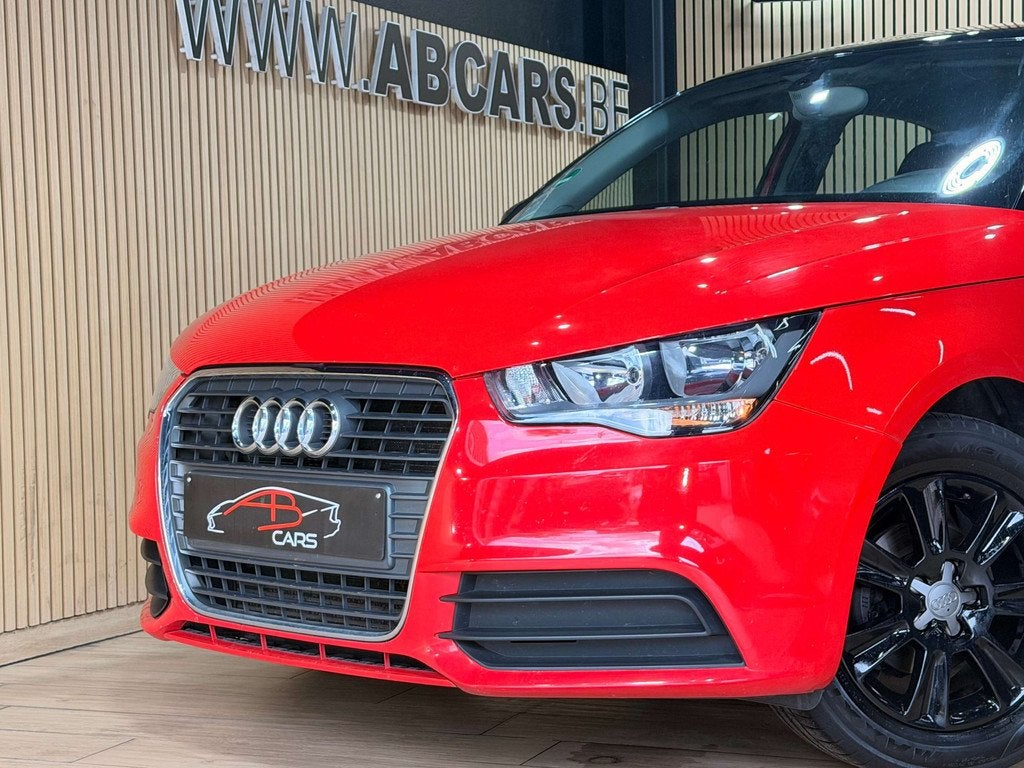 Audi A1 1.6 TDi S line * Sportback * GARANTIE 12 MOIS *, Rouge, Achat, Entreprise, Boîte manuelle