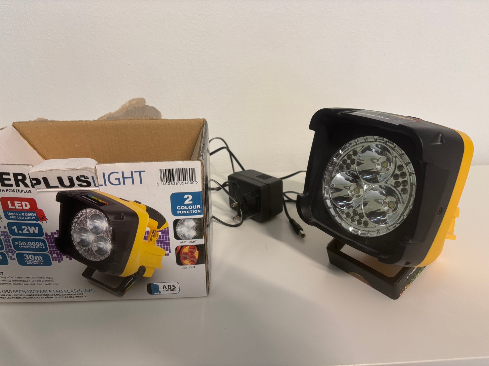 Lampe de poche portative à LED rechargeable Powerplus, Synthétique, Enlèvement, Autres types, Autres marques