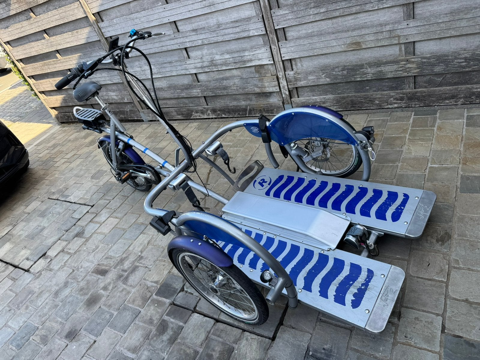 Rolstoelfiets Van Raam., Ophalen, Zo goed als nieuw