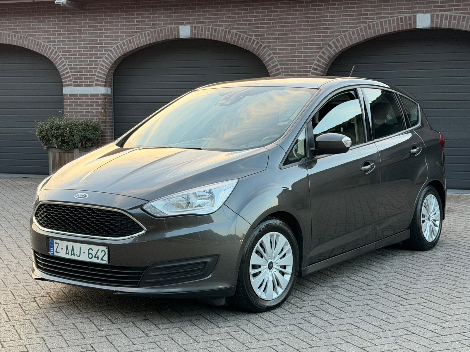 FORD C-MAX FACELIFT 1.0Cc 125pk EURO 6B 117.000KM GARANTIE, Auto's, Bluetooth, Euro 6, Leder, Bedrijf