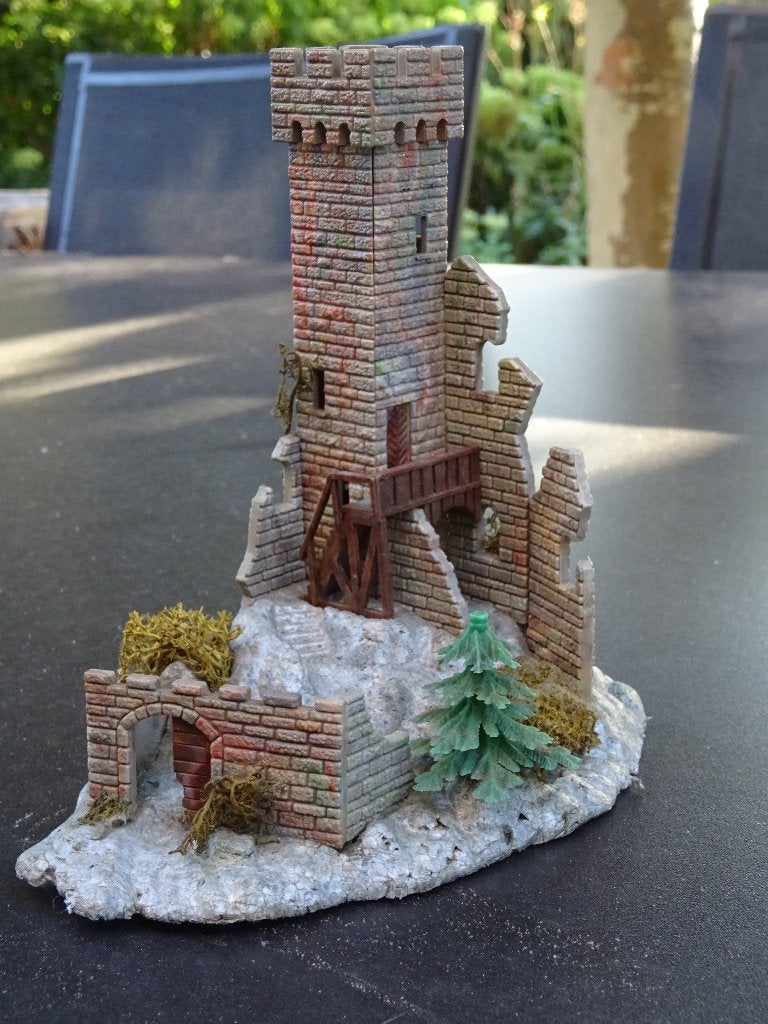 Ruines du château - Faller - HO, Enlèvement ou Envoi, Comme neuf, Pont, Tunnel ou Bâtiment, Autres marques