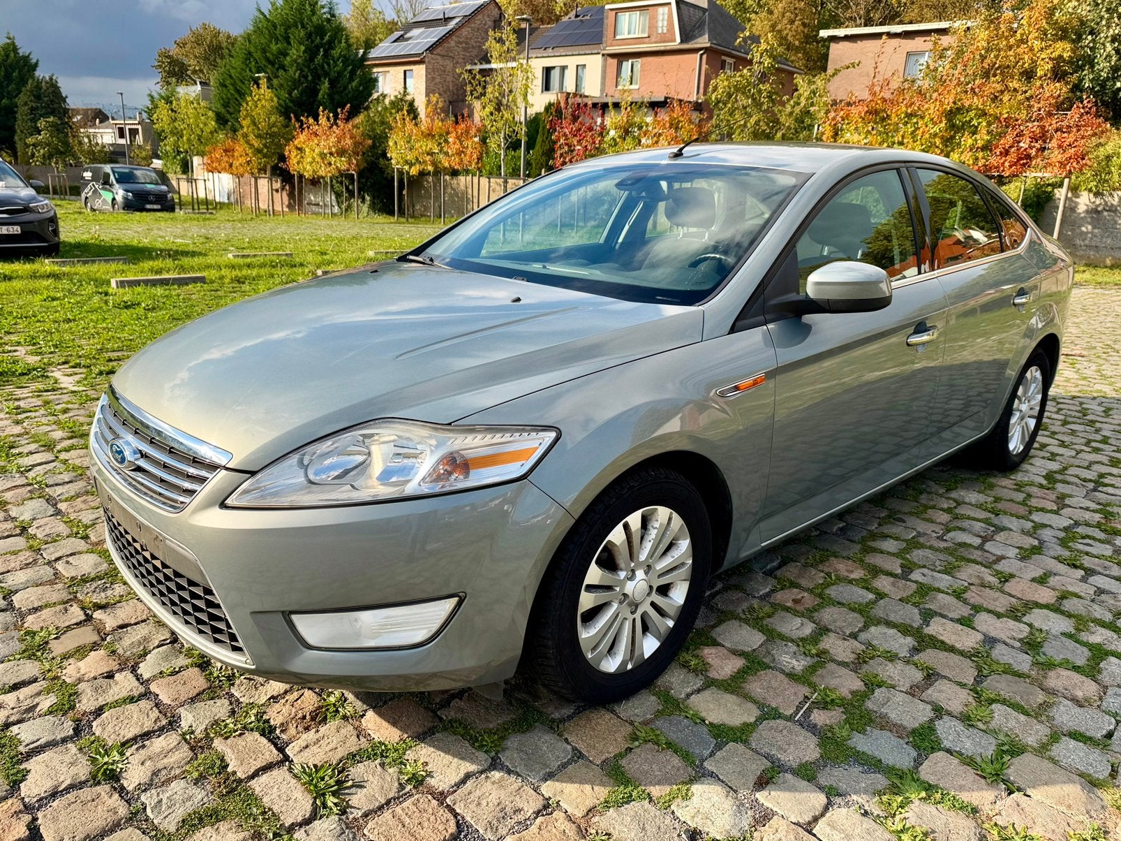 Ford Mondeo Ghia 1.8 TDCI 186000 km Carnet entretien, Autos, Achat, Entreprise, Mondeo, Euro 4