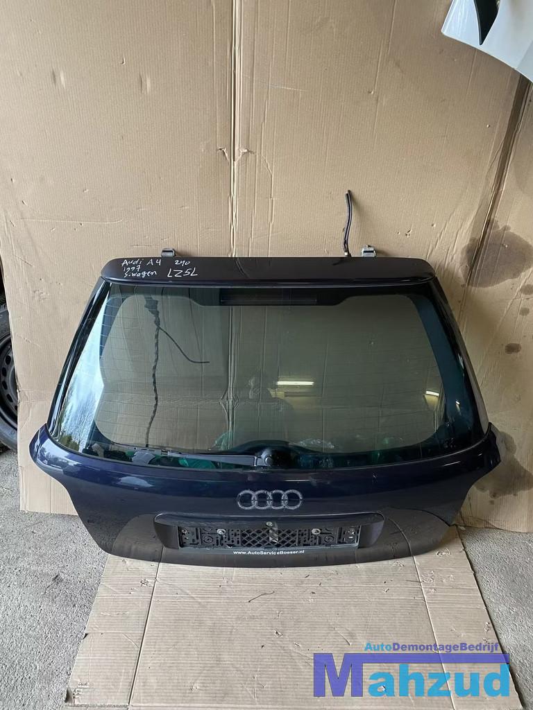 AUDI A4 B5 AVANT BLAUW LZ5L Achterklep 1994-02, Autos : Pièces & Accessoires, Arrière, AUDI AG, Auto-Union-Strasse 1
85045  Ingolstadt, DE