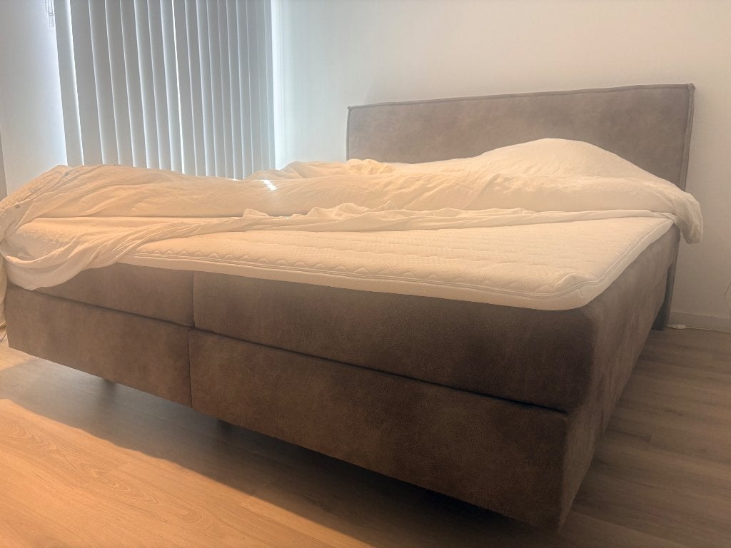 Boxspring lederlook Antracatiet, Comme neuf, Enlèvement, 180 cm, 200 cm