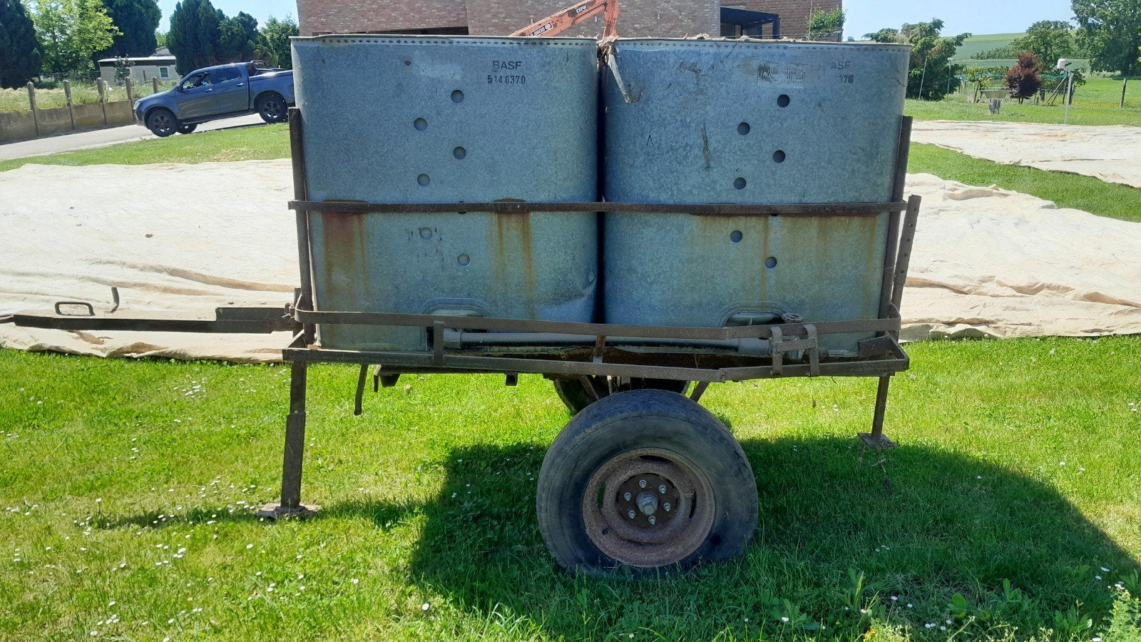Waterton 2000 liter voor weide., Zakelijke goederen, Landbouw | Werktuigen, Ophalen, Serretuinbouw, Weidebouw