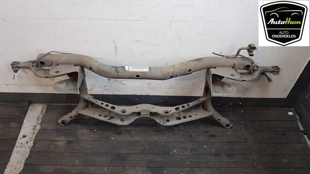 BERCEAU MOTEUR Volkswagen Golf VII (AUA) (01-2012/03-2021), Utilisé, Volkswagen