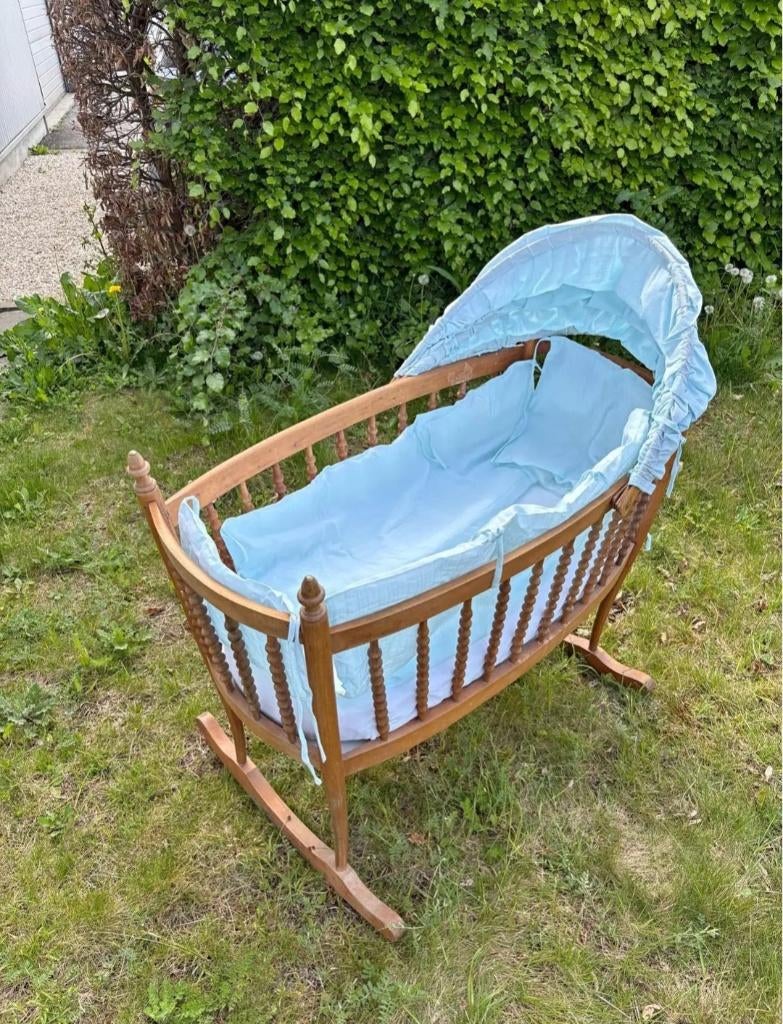 Oude wieg, Kinderen en Baby's, Ophalen, Gebruikt, Wieg