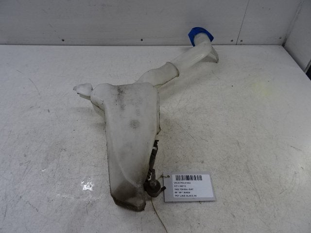 LAVE-GLACE RESERVOIR AVANT Volkswagen Polo IV (9N1 / 2/3), Autos : Pièces & Accessoires, Vitres & Accessoires, Volkswagen, Utilisé