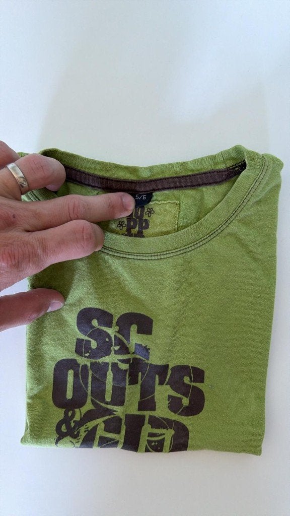 Scouts en gidsen Vlaanderen T-shirt 5-6 jaar, Ophalen of Verzenden, Gebruikt, Kleding