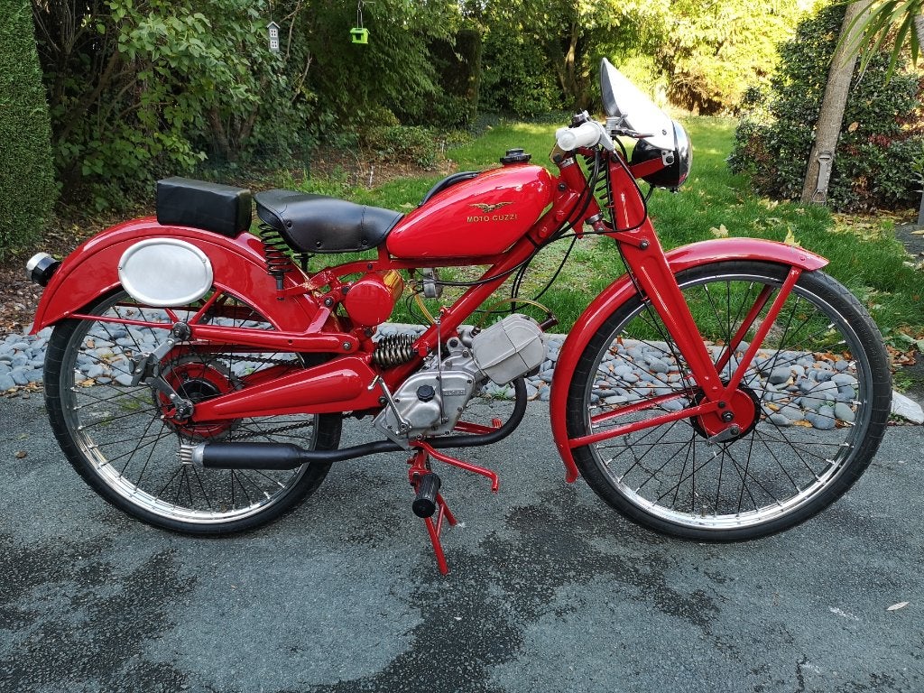 Moto Guzzi « Guzzino » 1949 65c, ancêtre en état showroom, Jusqu'à 11 kW, Échappement sport, 1 cylindre, Sport
