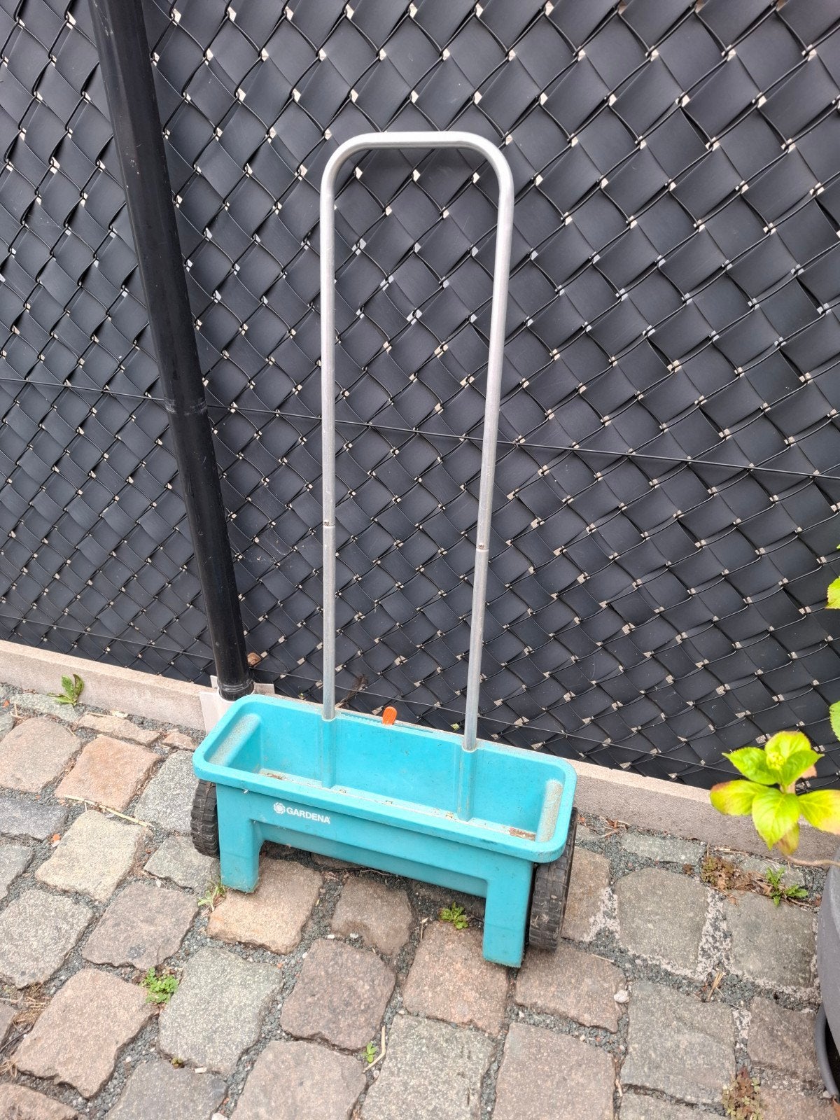 Gardena, Ophalen