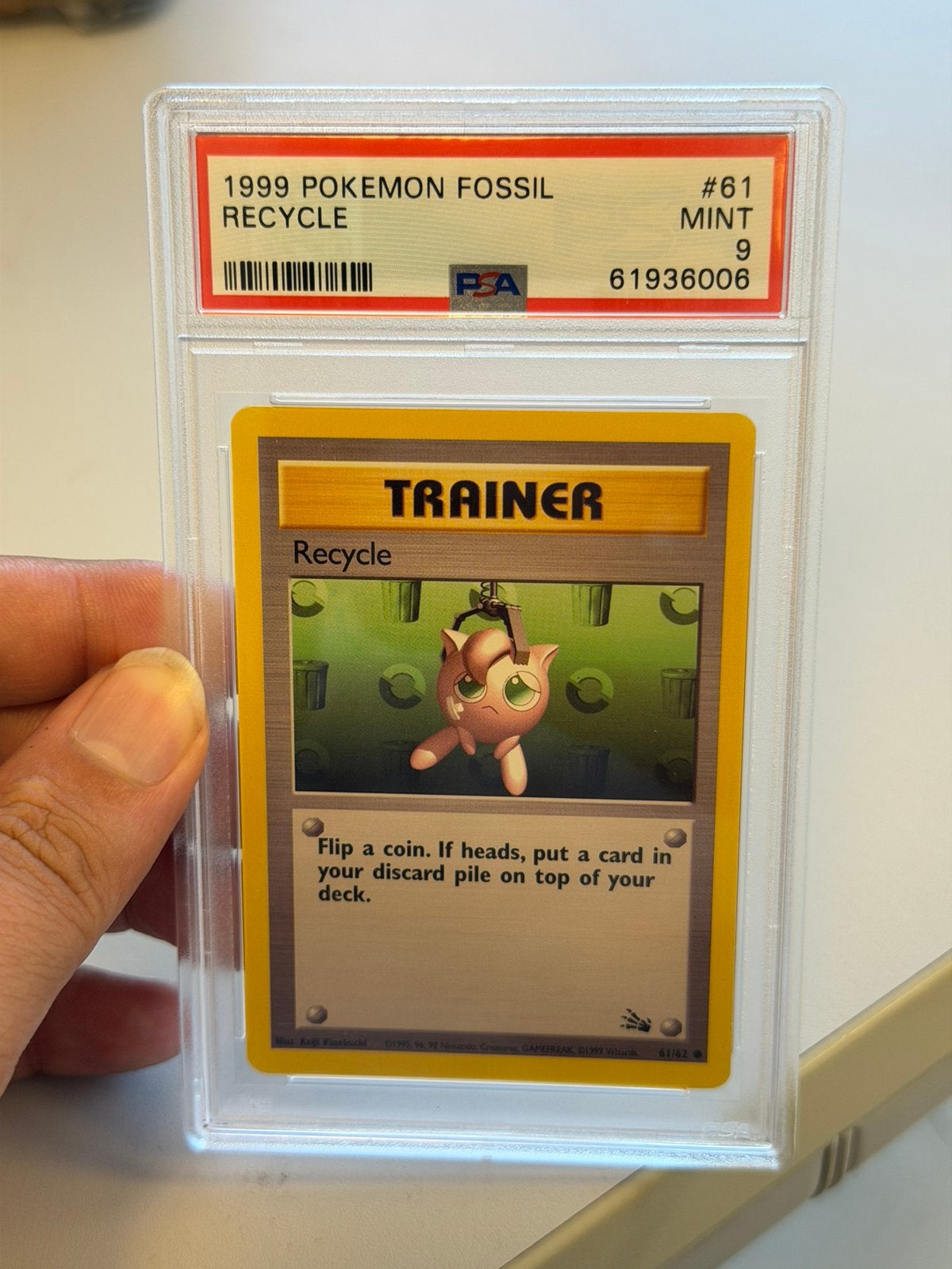 1999 Pokémon Recycle #61 61/62 Fossil PSA 9 Mint Vintage, Ophalen of Verzenden, Zo goed als nieuw, Losse kaart