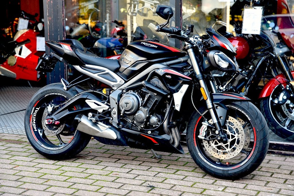 TRIUMPH 765 STREET TRIPLE RS ***MOTOVERTE.BE***, Motos, Entreprise, Occasion, 3 cylindres, 765 cm³