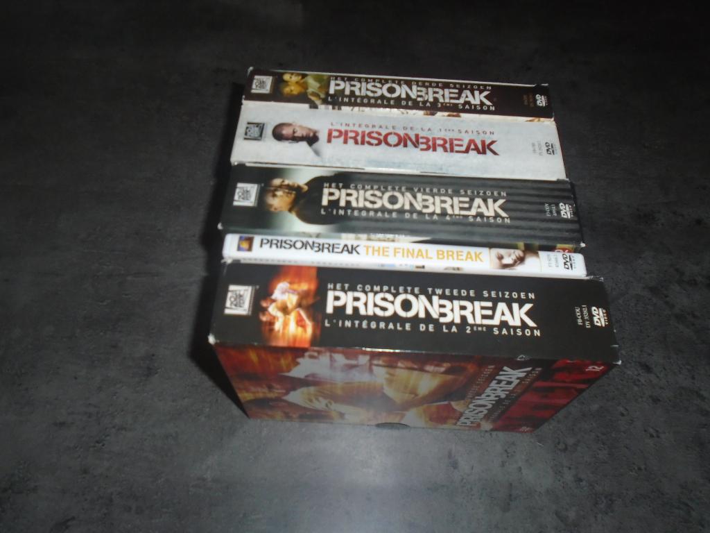 DVD - SERIES ACTION - PRISON BREAK S1 à S4 + final break, CD & DVD, Enlèvement ou Envoi, Comme neuf, Action et Aventure, Coffret