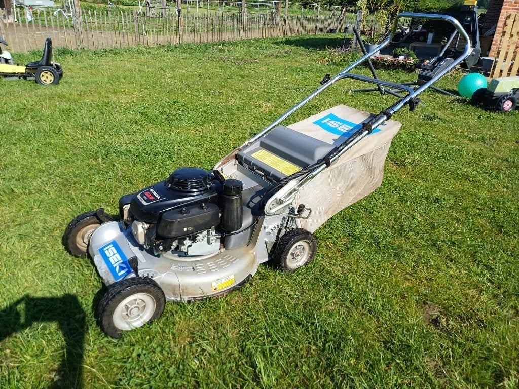 Iseki grasmaaier, Tuin en Terras, Ophalen, Cirkelmaaier, Gebruikt, 50 cm of meer