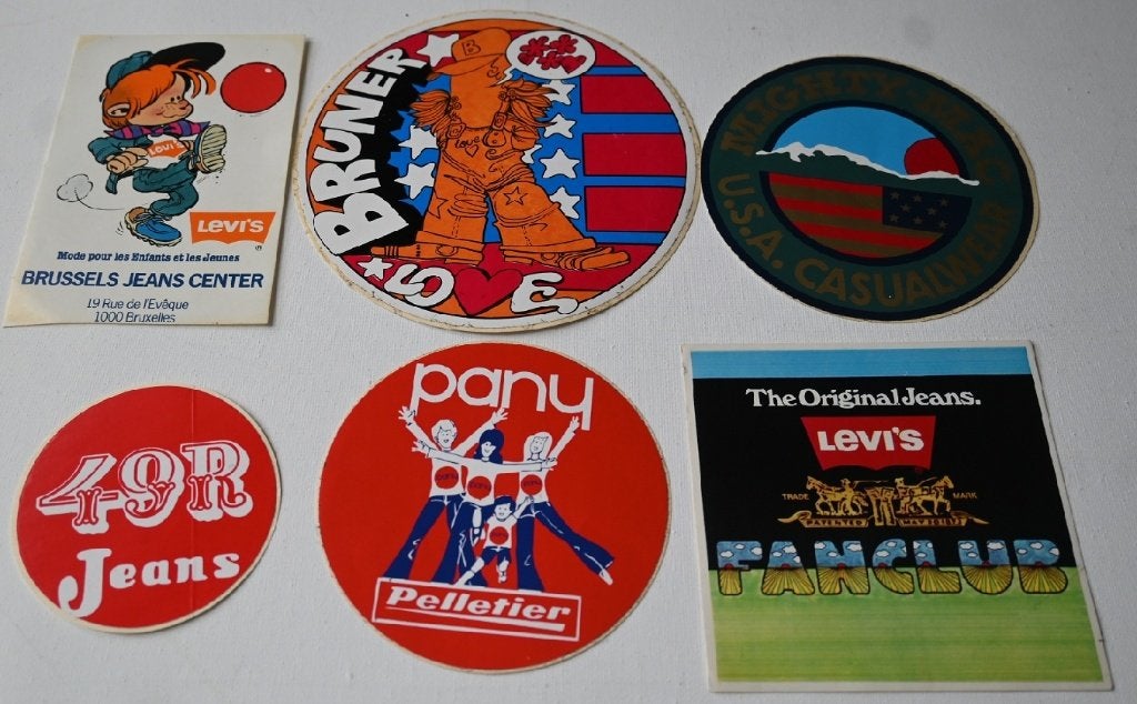 Stickers / Jeans Levi's 49 R Wildcat Lee Cooper 30 stickers, Verzenden, Gebruikt