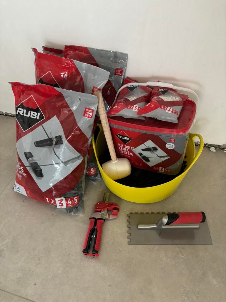Vloer benodigdheden, Bricolage & Construction, Outillage | Outillage à main, Enlèvement