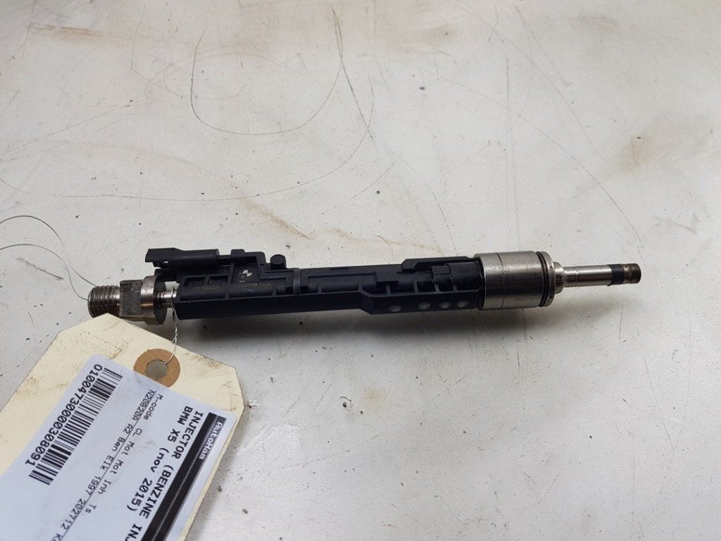 INJECTEUR BMW X5 (F15) (|13647639994|13648625397|), Robert Bosch AG, Utilisé, BMW, Robert-Bosch-Allee 1
74232  Abstatt, DE