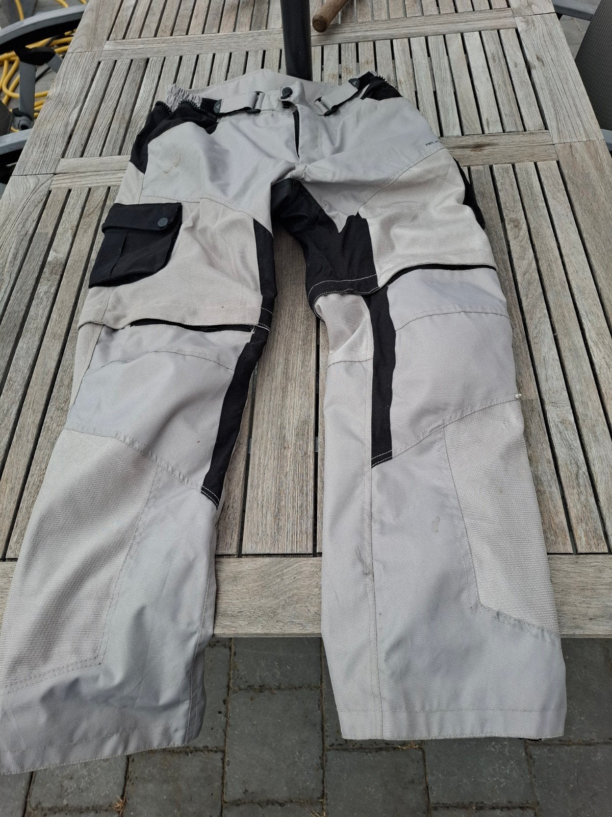 Motorbroek doorwaaibroek modeka m air flow maat L, Ophalen