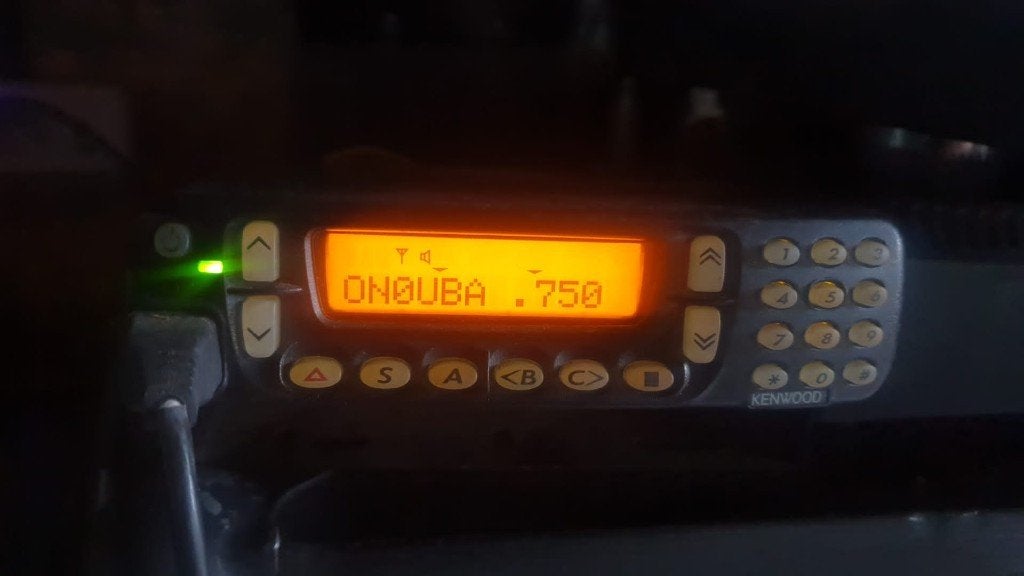 materiel pro kenwood TK-7189E radioamatteur . lire svp, Télécoms, Enlèvement ou Envoi, Utilisé, Émetteur et Récepteur