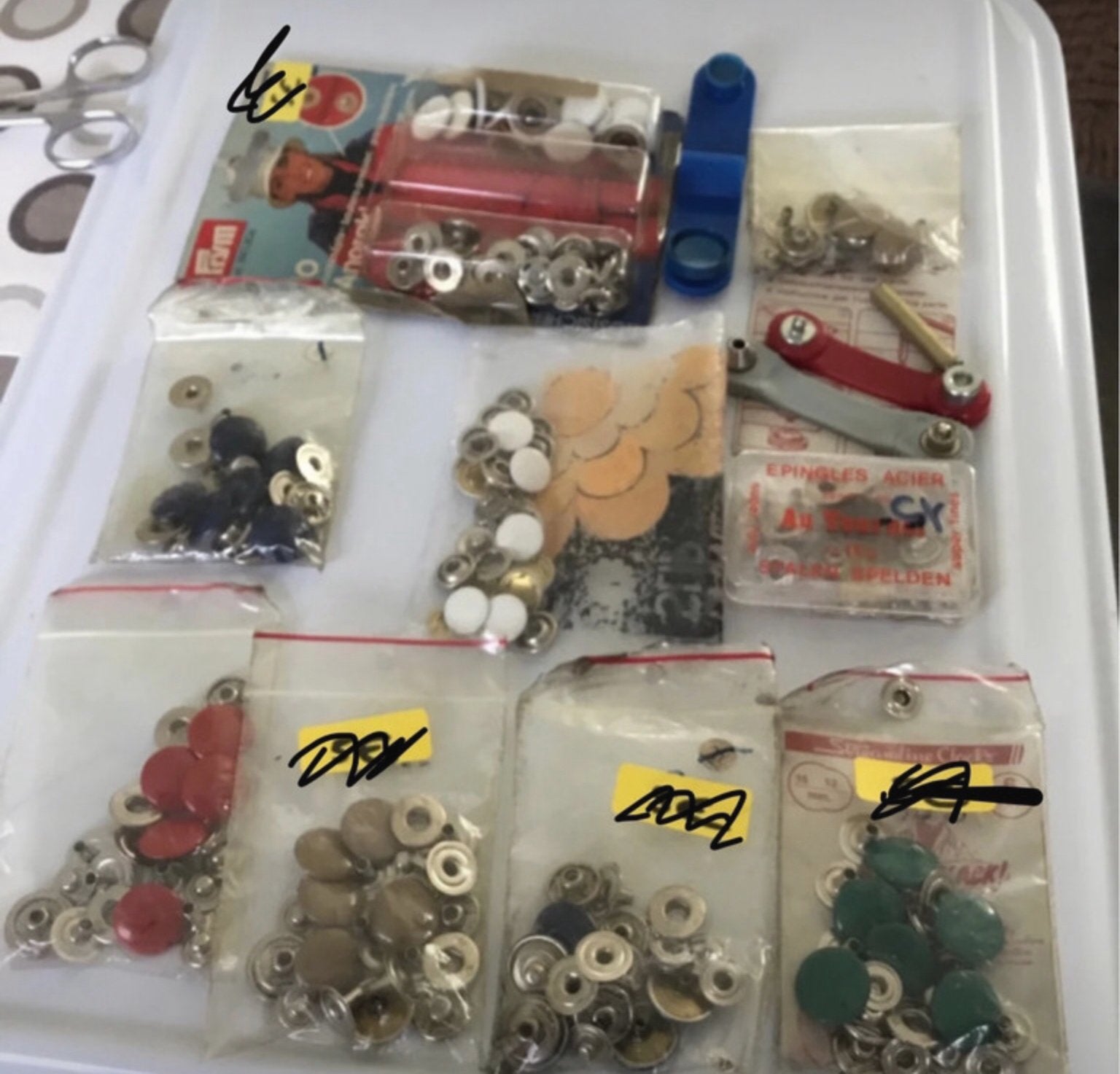 Boutons pression variés, Hobby & Loisirs créatifs, Couture & Fournitures, Enlèvement ou Envoi, Neuf